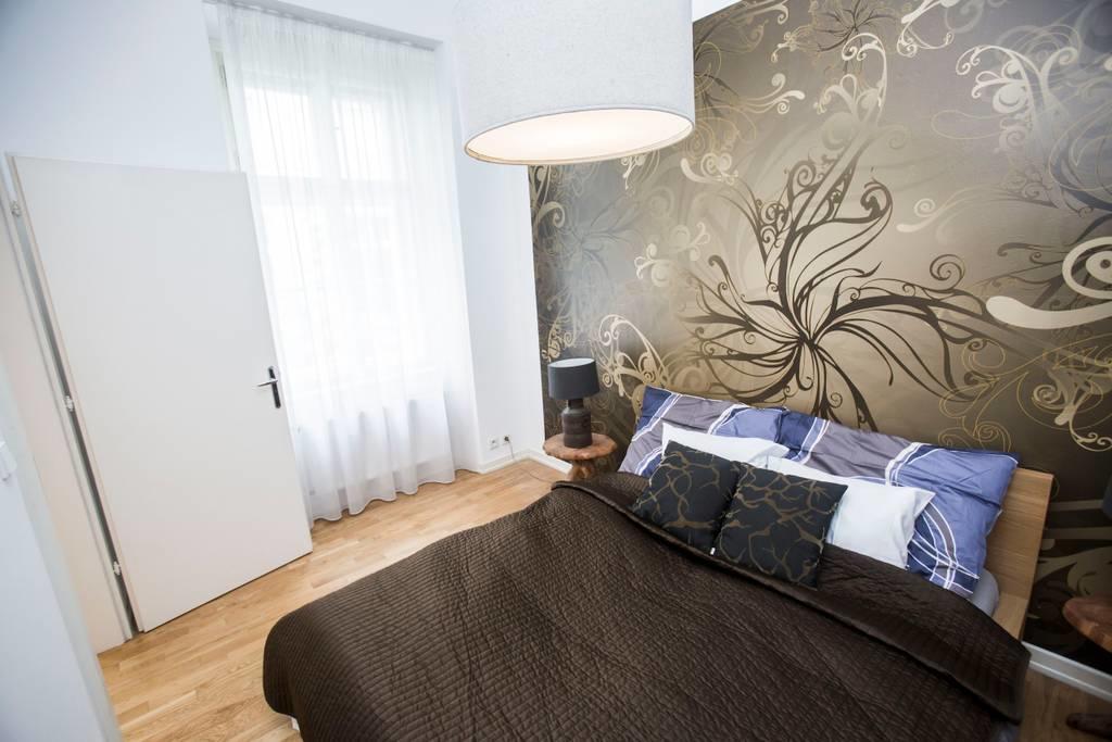 פראג Quiet Apartment With Balcony Charles Bridge מראה חיצוני תמונה